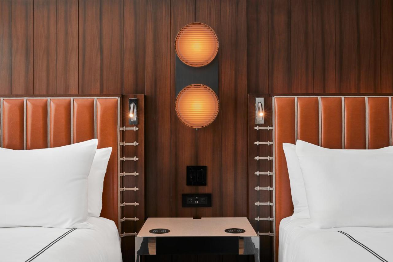 The Godfrey Detroit, Curio Collection By Hilton 4* Detroit