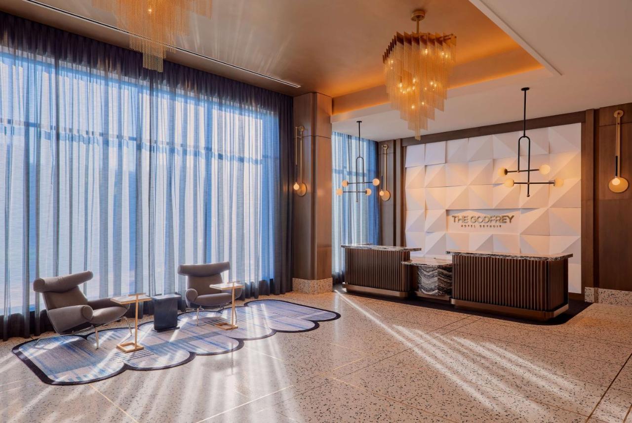 The Godfrey Detroit, Curio Collection By Hilton Hotel Detroit