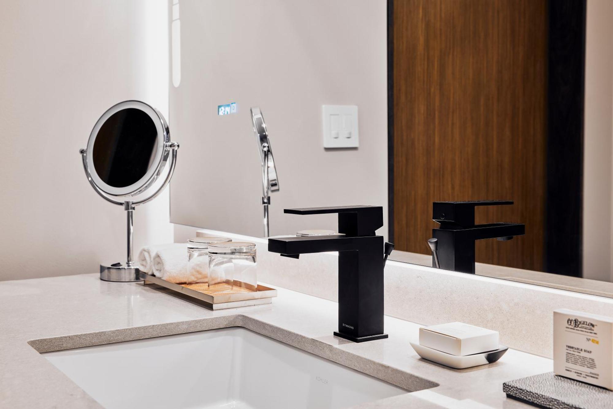 The Godfrey Detroit, Curio Collection By Hilton Hotel